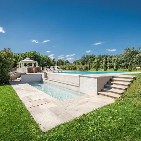 Holiday home Casolare Del Pin Bono